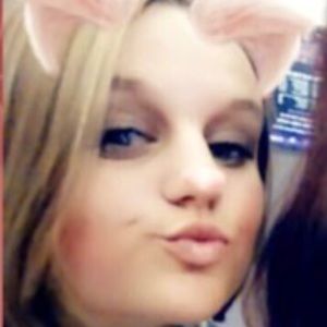 Meet your Posher, Mackenzie